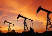 Πετρέλαιο: Υποχωρούν οι τιμές μετά το ράλι της Τετάρτης – Στα 89,45 δολάρια το Brent