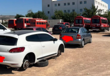 Σοκαριστική καταγγελία από πυροσβέστες: Διέρρηξαν τα αυτοκίνητά τους ενώ επιχειρούσαν στις τεράστιες πυρκαγιές
