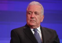 Βουλή: Στις 17 Σεπτεμβρίου η συζήτηση για την άρση ασυλίας του Δ. Αβραμόπουλου για το Qatargate