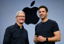 Apple: Τέλος εποχής για τον Τιμ Κουκ – Ο Τζον Τέρνους αναλαμβάνει να βρει το επόμενο iPhone