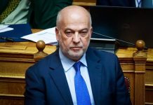 Γ. Φλωρίδης: Στις αρχές του 2027 το νομοσχέδιο για τις πολυκατοικίες – Εκσυγχρονίζεται ο νόμος του 1929
