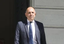 Γ. Γεραπετρίτης: «Το έργο της ηλεκτρικής διασύνδεσης Ελλάδας-Κύπρου θα προχωρήσει το επόμενο διάστημα»