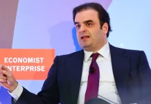 Κ. Πιερρακάκης: «Η Ευρώπη δεν έχει την πολυτέλεια να παραμένει 27 χώρες – Πρέπει να γίνει μία»