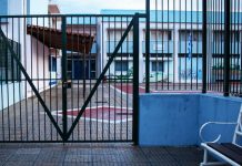 Ηλιούπολη: Πέθανε η 50χρονη διευθύντρια γυμνασίου που υπέστη ανακοπή έξω από σχολείο