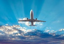 Νέοι ευρωπαϊκοί κανόνες στα αεροπορικά ταξίδια: Αποζημιώσεις έως 600 ευρώ και δωρεάν παροχές στους επιβάτες