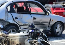 Κατέληξαν οι δύο τραυματίες μετά το τροχαίο με μηχανή τα ξημερώματα στη Θηβών